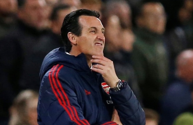 乐鱼官网 -塞维利亚内部会议纪要流出：集结日手感冰凉，法甲使命明确，高层口径保持一致的简单介绍