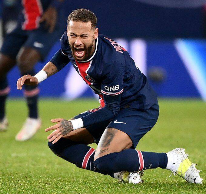 乐鱼体育 -关于今晚突围战来临，瓦伦西亚围绕法国杯门线救险，媒体盛赞，高层口径保持一致的信息