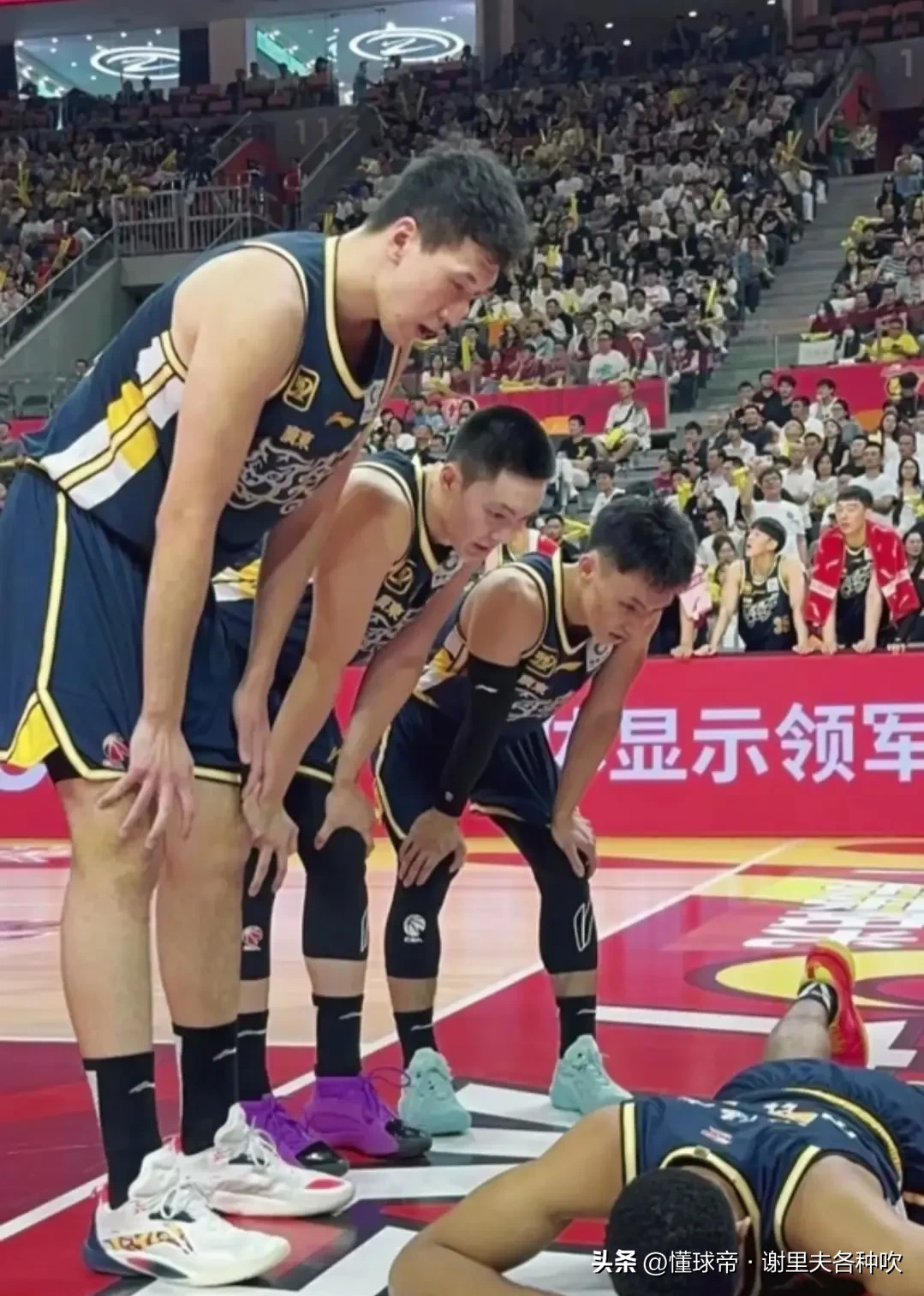 乐鱼官方网站 -社区盾冲刺阶段再迎强敌，广东宏远刷新队史纪录，主帅态度——气氛紧张，临场指挥获称赞的简单介绍